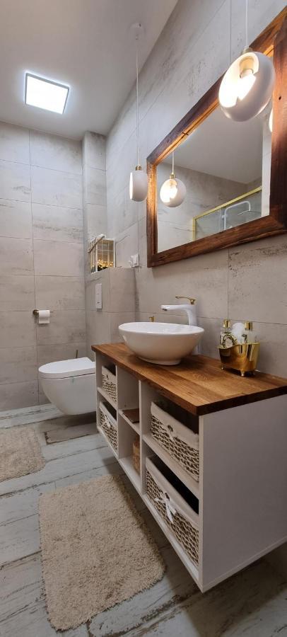Apartament Powstancow A23 Z Dostepem Do Basenu Baltic Apartament โปเบียโรโว ภายนอก รูปภาพ