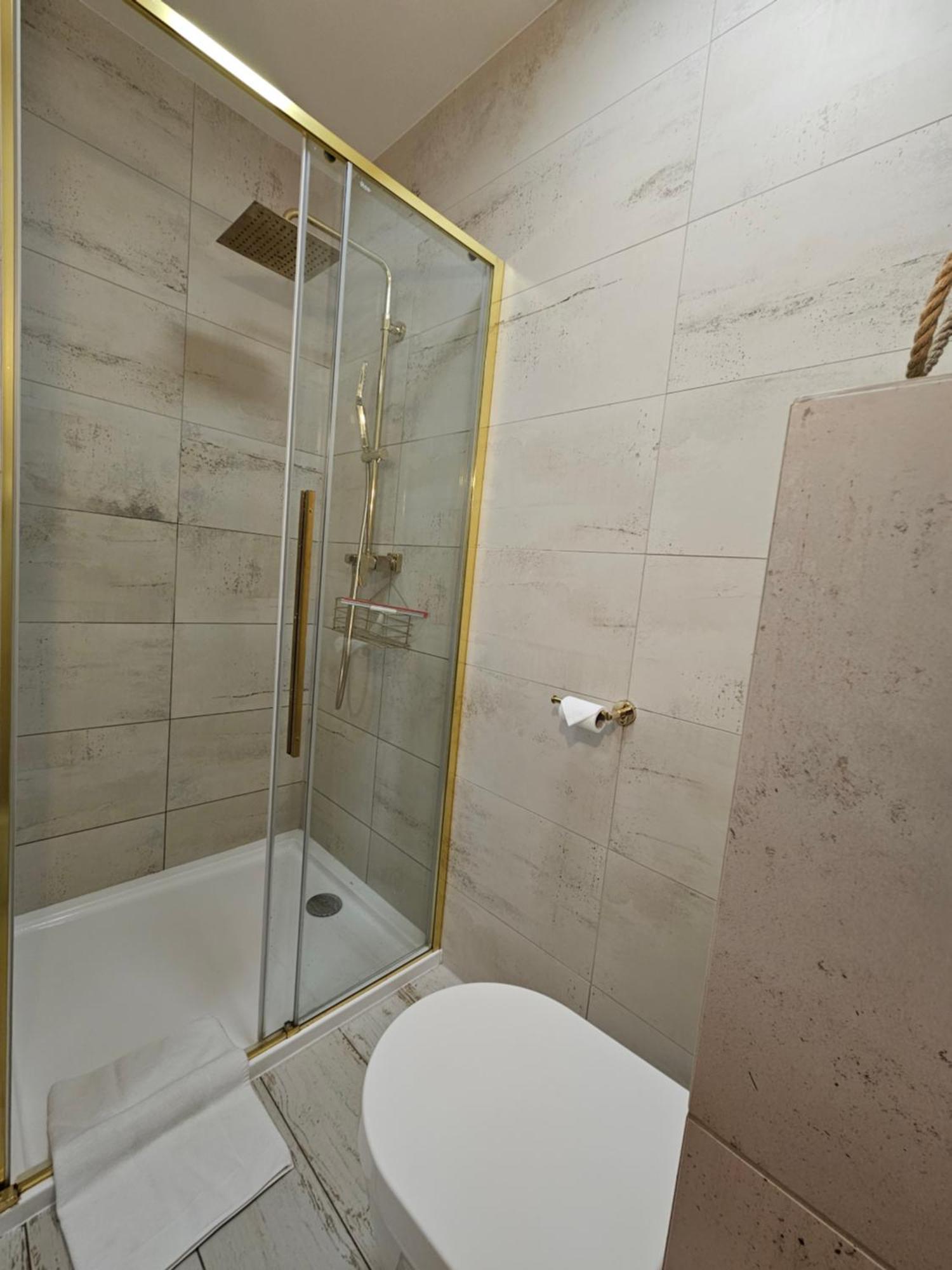 Apartament Powstancow A23 Z Dostepem Do Basenu Baltic Apartament โปเบียโรโว ภายนอก รูปภาพ
