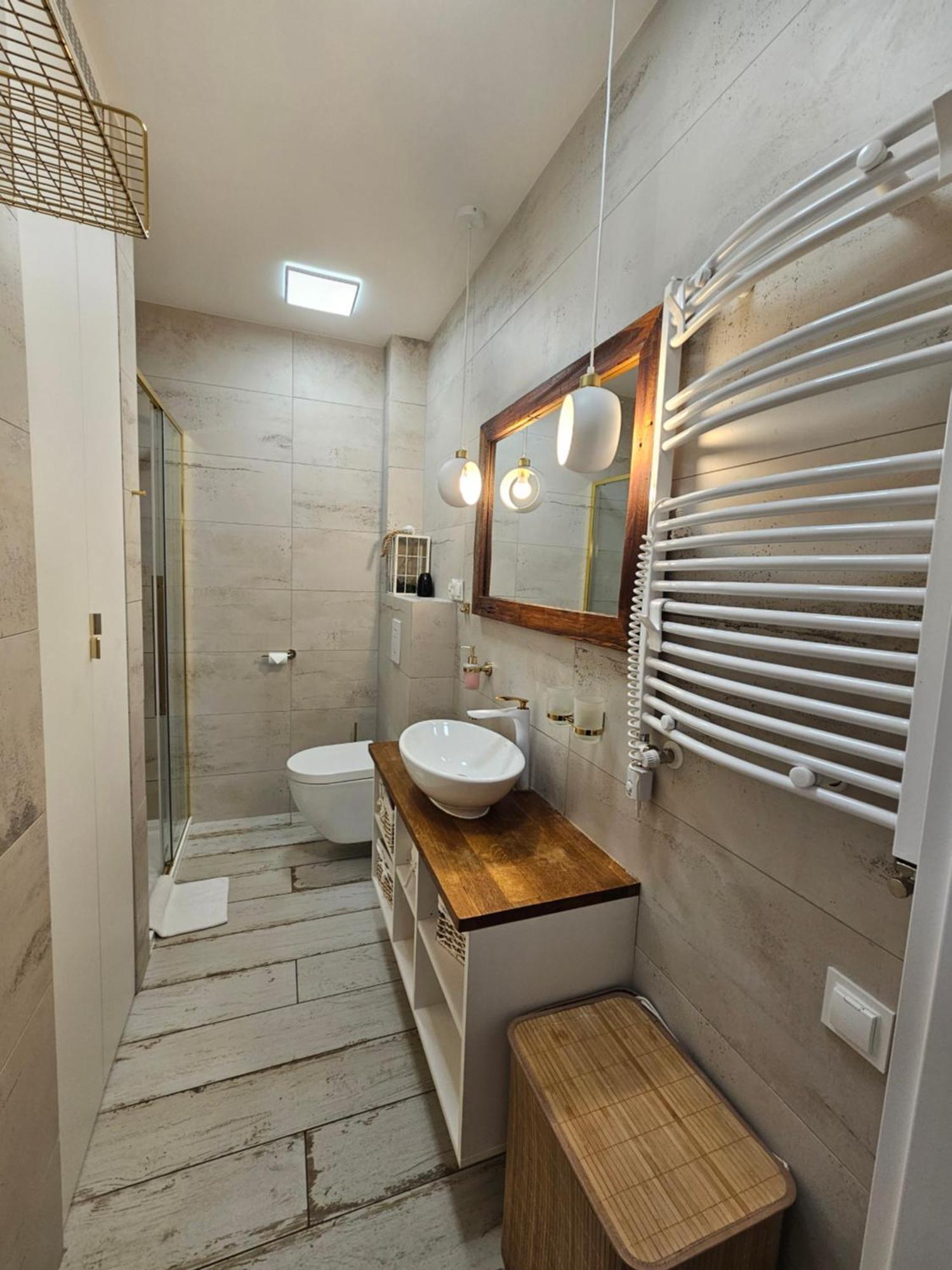 Apartament Powstancow A23 Z Dostepem Do Basenu Baltic Apartament โปเบียโรโว ภายนอก รูปภาพ